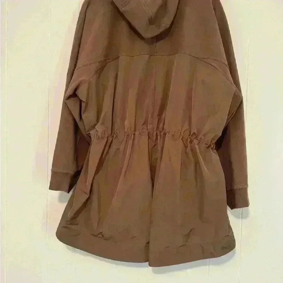 ATHLETA Rustic Beige Brown Triumph Hybrid Full Zip Hooded Jacket 2x Regular - Picture 11 of 11